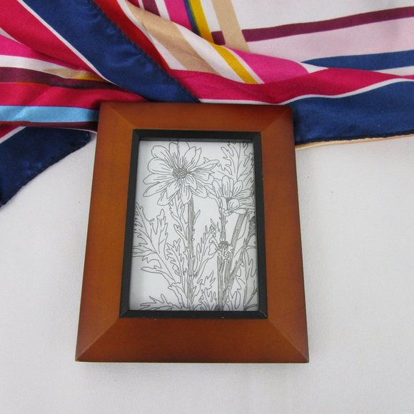 Maple Wood Photo Frame 2.5 x 3.5 by Prinz - Picture 8 of 9